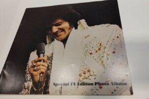 Elvis Presley Special TV Edition 16-page Colored Photo Album